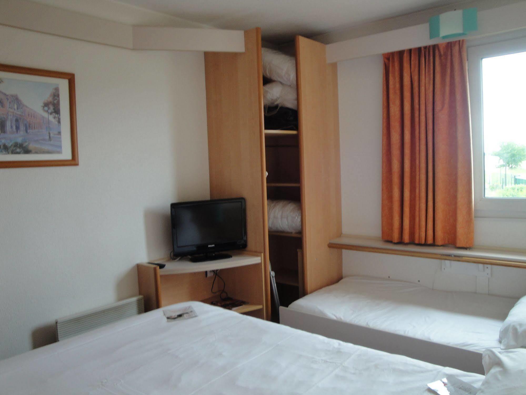 Hotel Ibis Auxerre Sud Venoy Exteriér fotografie